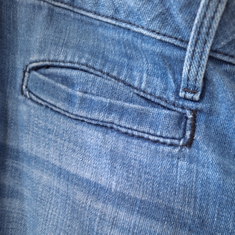 Y2K True Religion Womens Mid Rise Slim Thigh Flare Jeans Size 31x35 - Picture 4 of 10